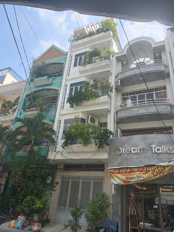 Bán nhà HXH 16m Thành Thái,Quận 10