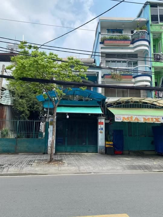 Mặt tiền Âu Dương Lân, Quânn 8
