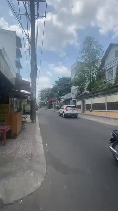 Bán nhà mặt tiền 28 Trần Quý Cáp, P.11, Bình Thạnh