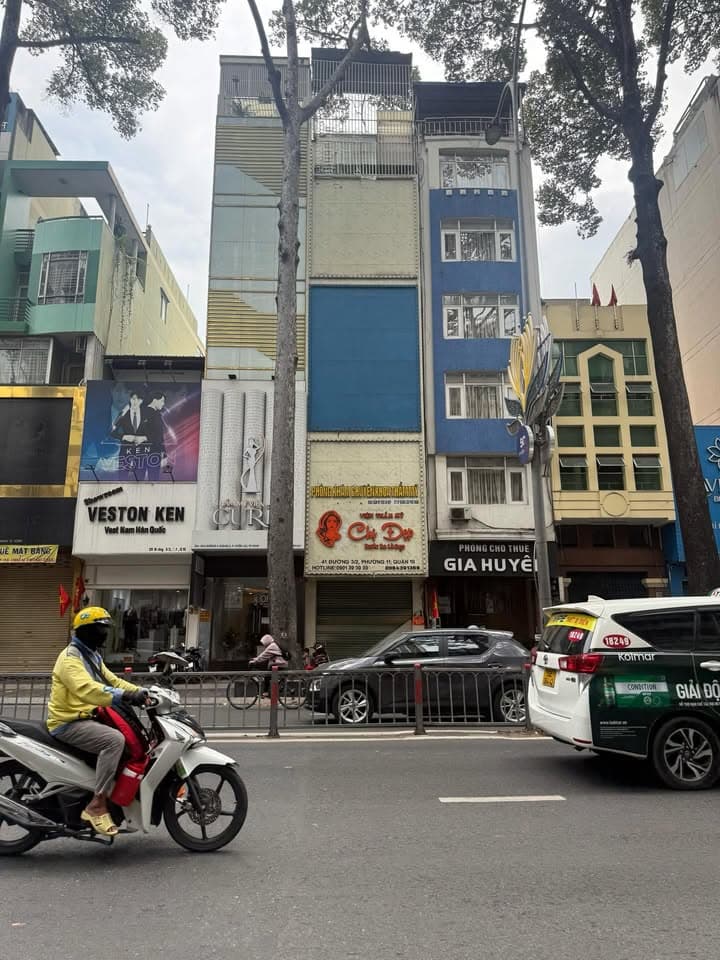 Cho thuê nhà mặt tiền 41 Ba Tháng Hai, Phường Vườn Lài, Thành phố Hồ Chí Minh (Phường 11, Quận 10 cũ)