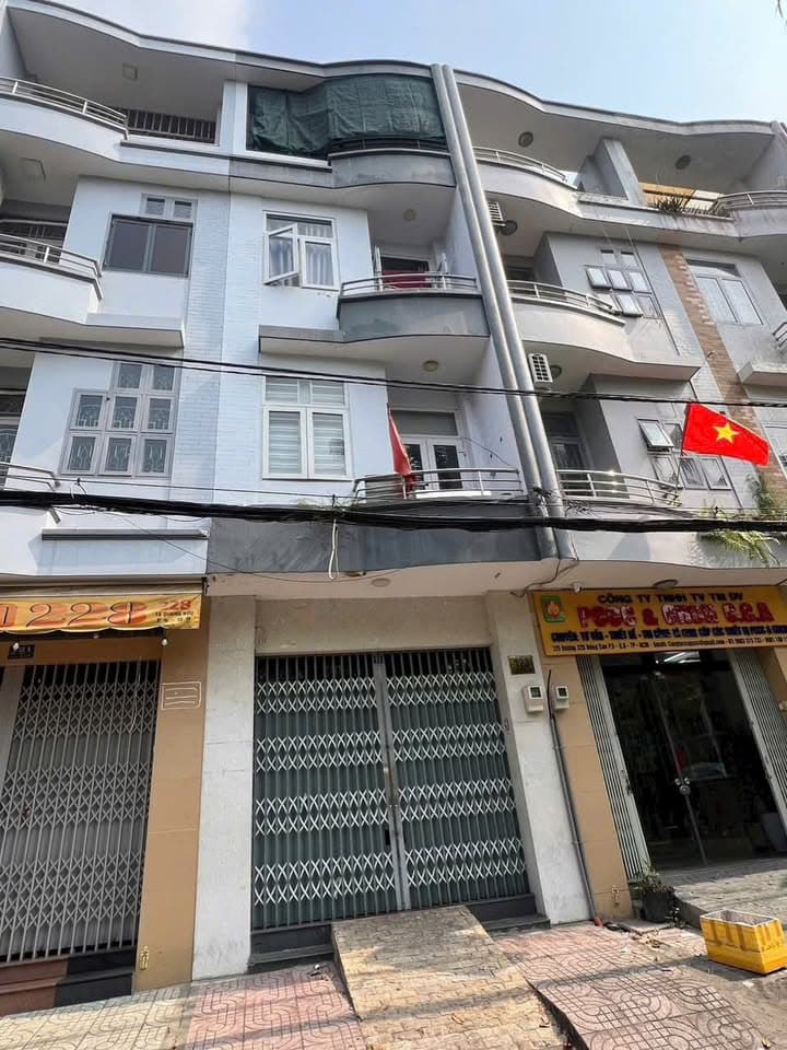 Bán mặt tiền Bông Sao Quận 8 | Đối diện công viên | Nhà 5PN mới đẹp