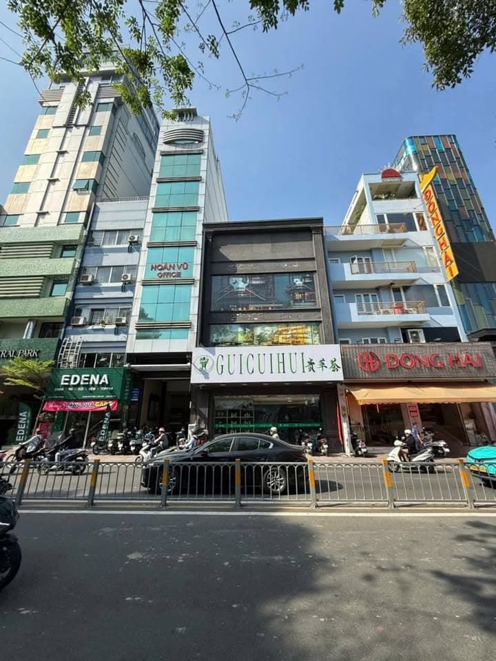BÁN Mặt Tiền: 225Bis -227 Hai Bà Trưng, Phường Võ Thị Sáu, Quận 3 (P. Xuân Hòa, TP.HCM).