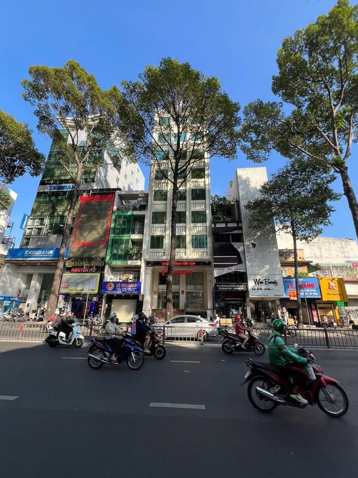 CHO THUÊ 69-69A ĐƯỜNG 3/2 P 11 Quận 10( P MỚI DIÊN HỒNG)