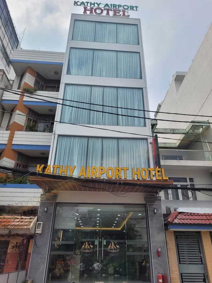 BÁN KHÁCH SẠN MẶT TIỀN HỒNG HÀ – TÂN BÌNH