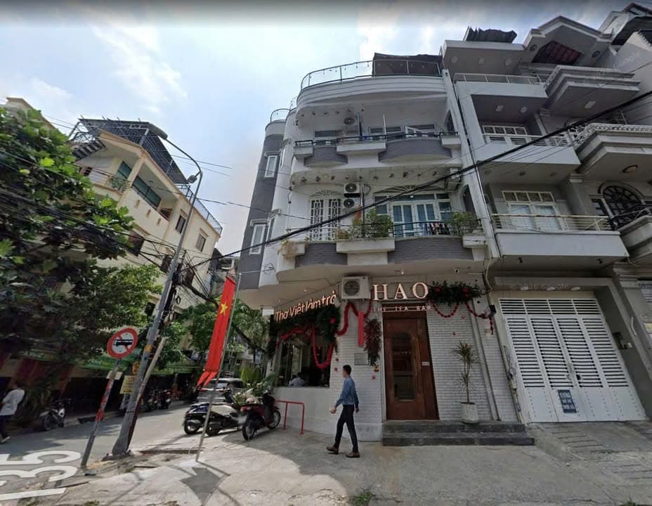 Vị trí: 135/19-135/21 Nguyễn Hữu Cảnh, P. Thạnh Mỹ Tây, TP.HCM - P.22, Bình Thạnh cũ (Trục hẻm 135 thông nội khu 602