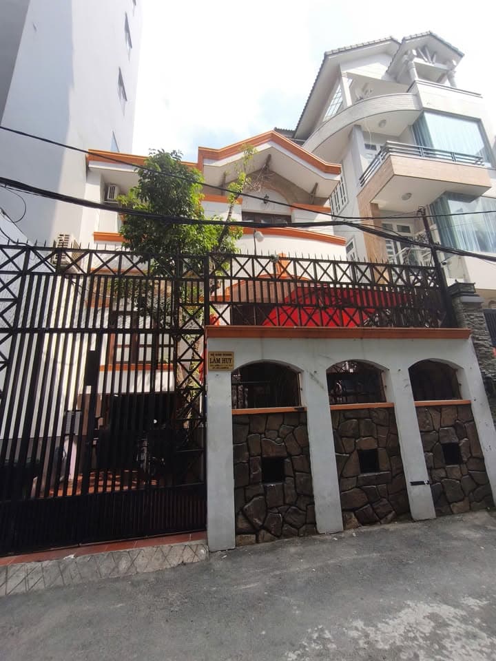 Bán biệt thự Quận 10 siêu rẻ HXH ngay 3/2