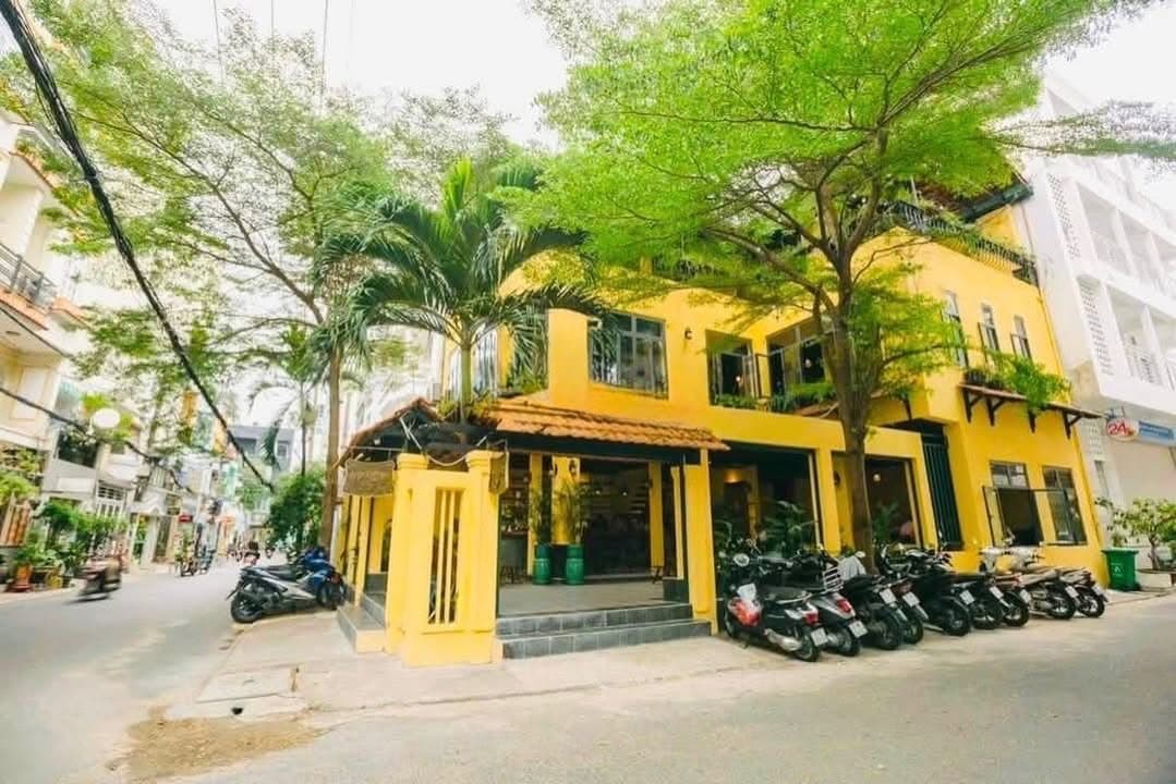 Cho thuê nhà góc 2 mặt tiền 449/11 Sư Vạn Hạnh, Phường Hòa Hưng, Thành phố Hồ Chí Minh (Phường 12, Quận 10 cũ)