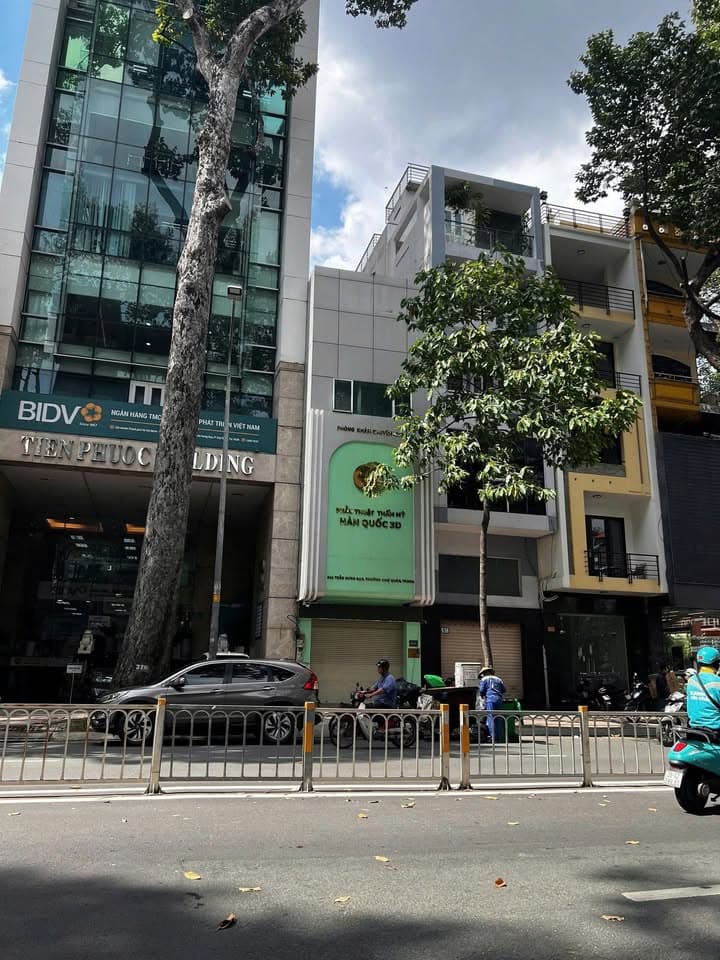 BÁN NHÀ GÓC TRẦN HƯNG ĐẠO – TRẦN BÌNH TRỌNG | 4 TẦNG